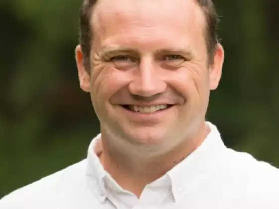 Disciple  Meditation with Savitur Dhanvantre