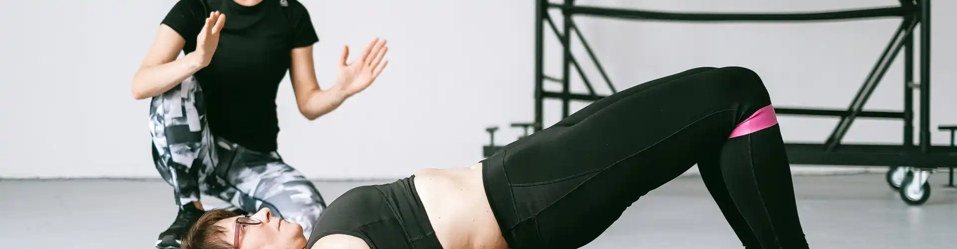  Kismedencei Wellness Jóga - Online Class by Just Plain  Yoga